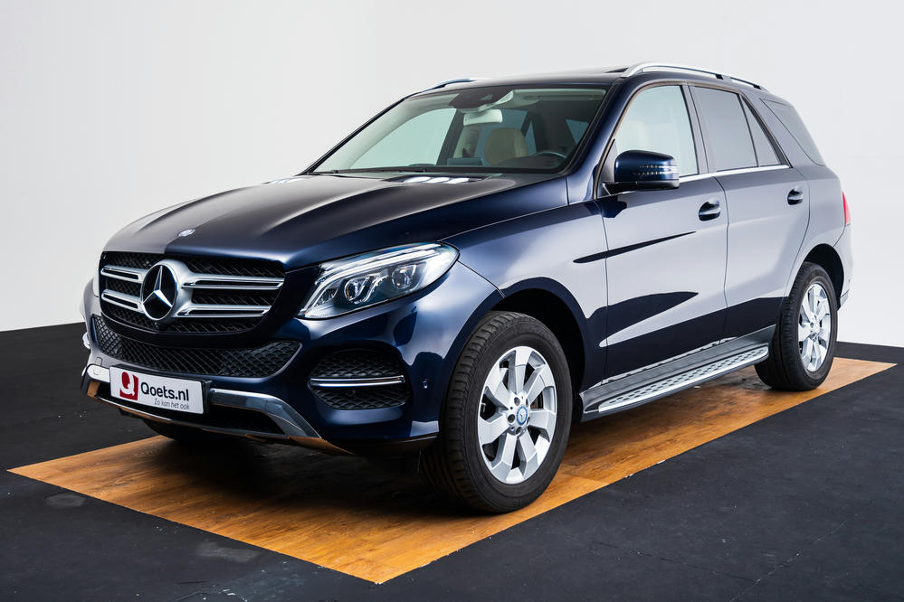 Mercedes - Cavansietblauw (26).jpg