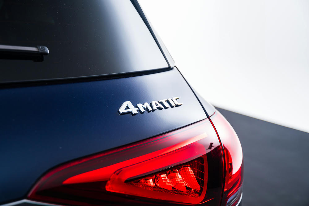 Mercedes - Cavansietblauw (28).jpg