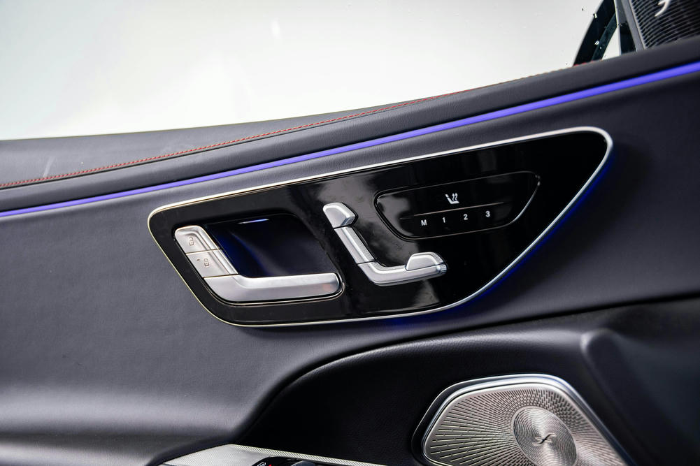 Mercedes - E 53 AMG 4MATIC - A127033 - Interieur (16)