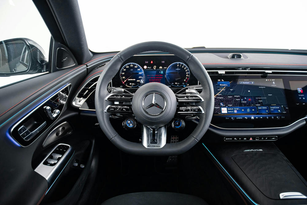 Mercedes - E 53 AMG 4MATIC - A127033 - Interieur (13)
