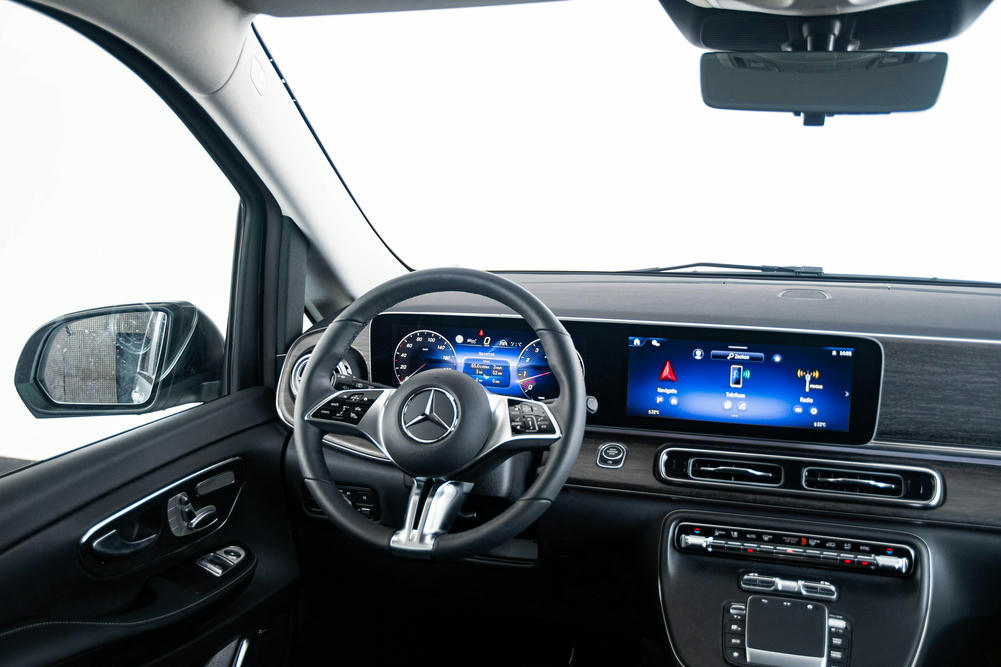 Mercedes - V 300 L3 Avantgarde - 4461317 - Interieur (27)