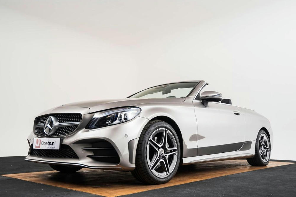 Mercedes Mojave silver metallic (3)