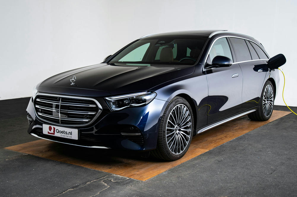 Mercedes nautic blauw