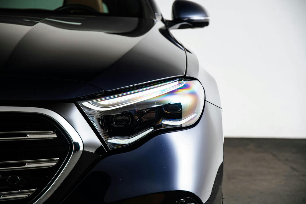 Mercedes nautic blauw 3