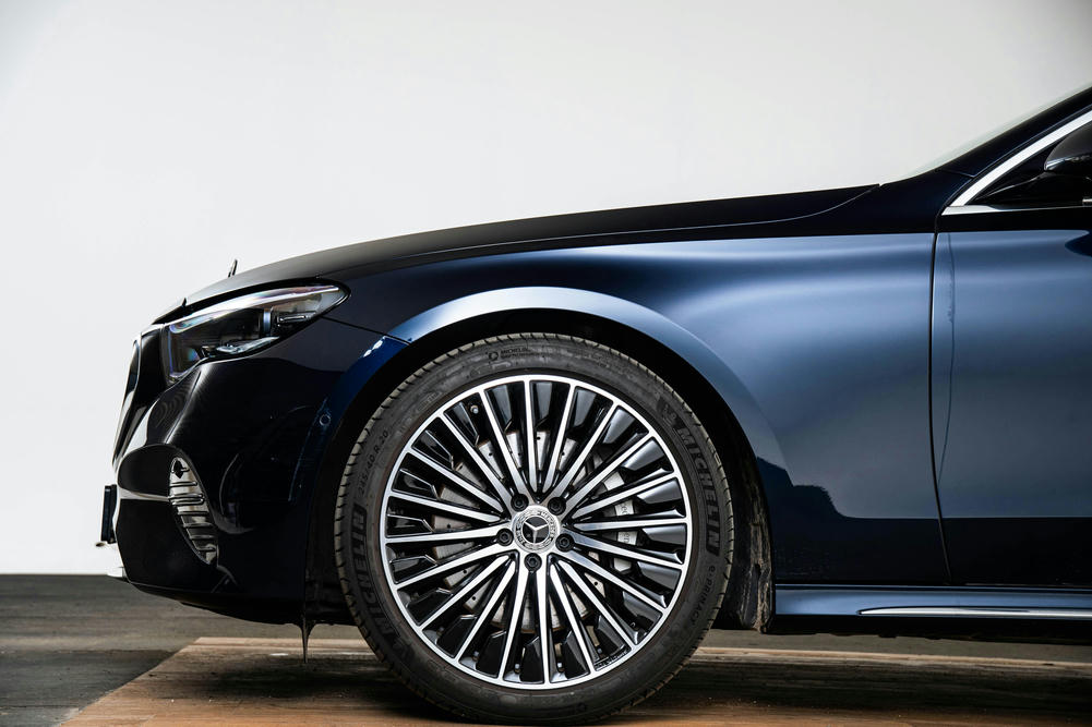 Mercedes nautic blauw 5