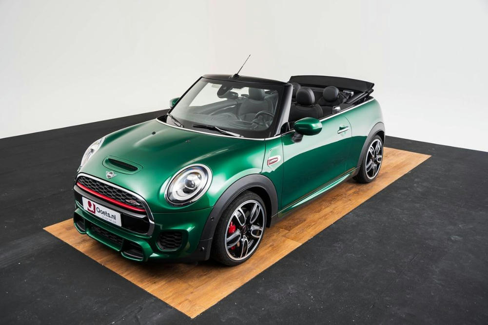 Mini British Racing Green metallic (1)