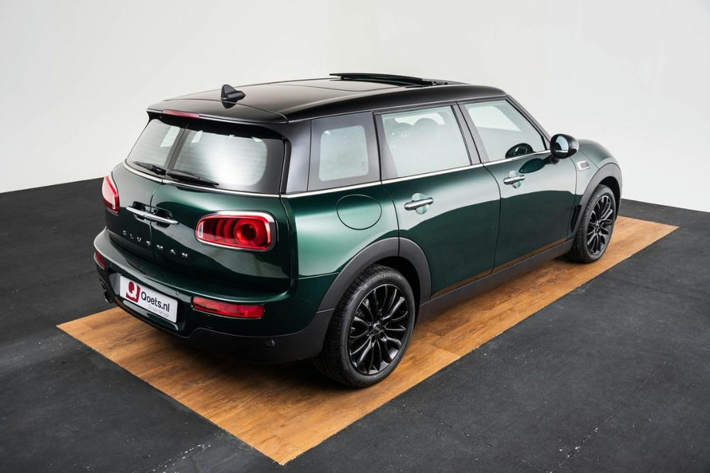 Mini British Racing Green metallic (11)