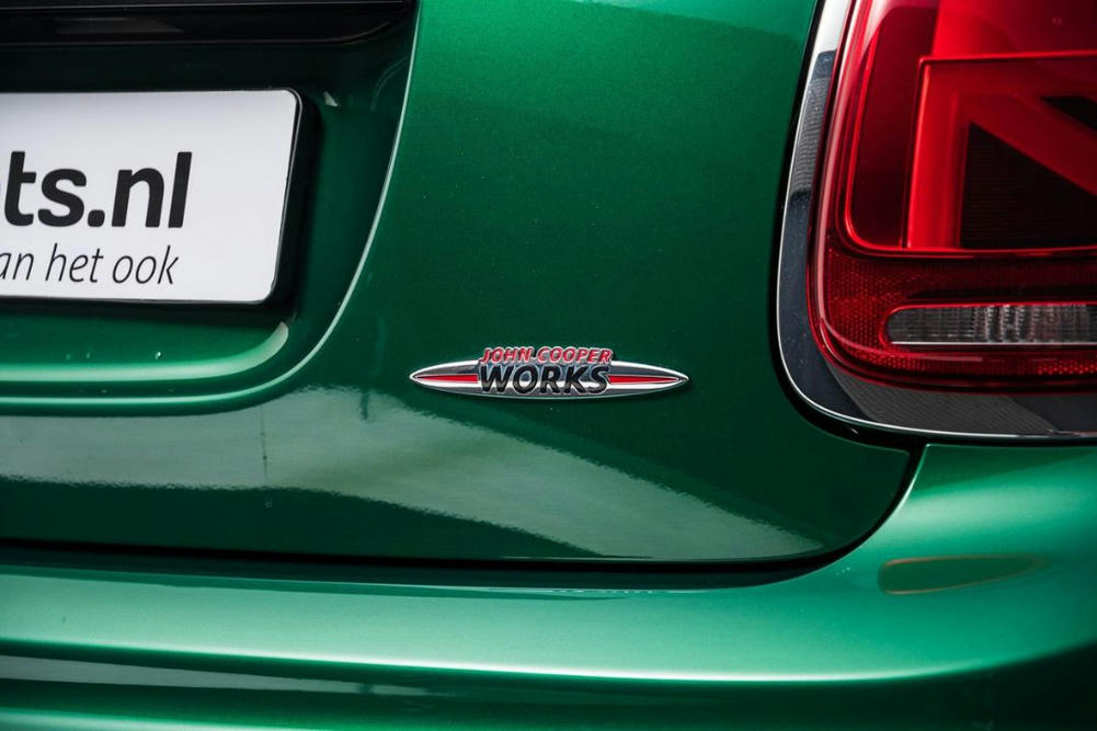 Mini British Racing Green metallic (14)