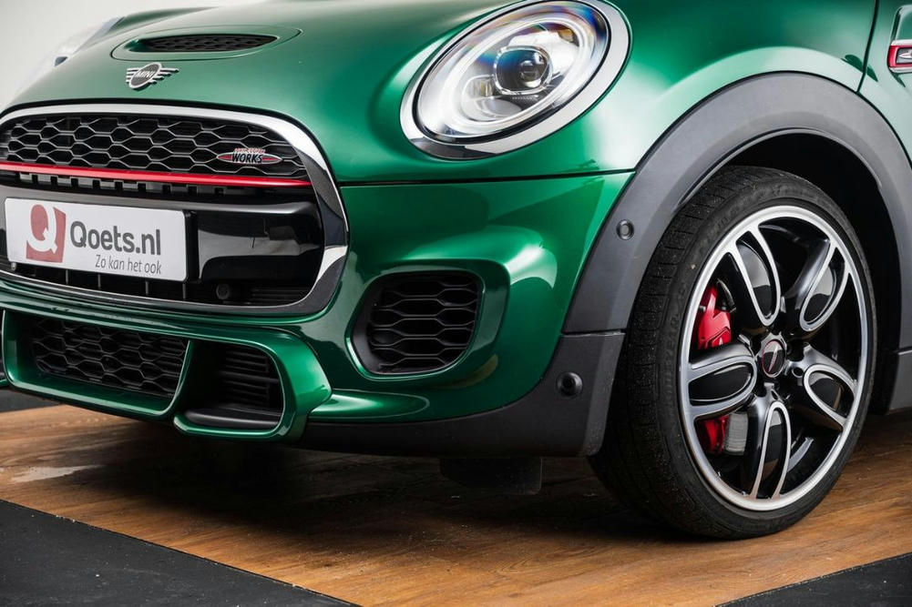 Mini British Racing Green metallic (19)