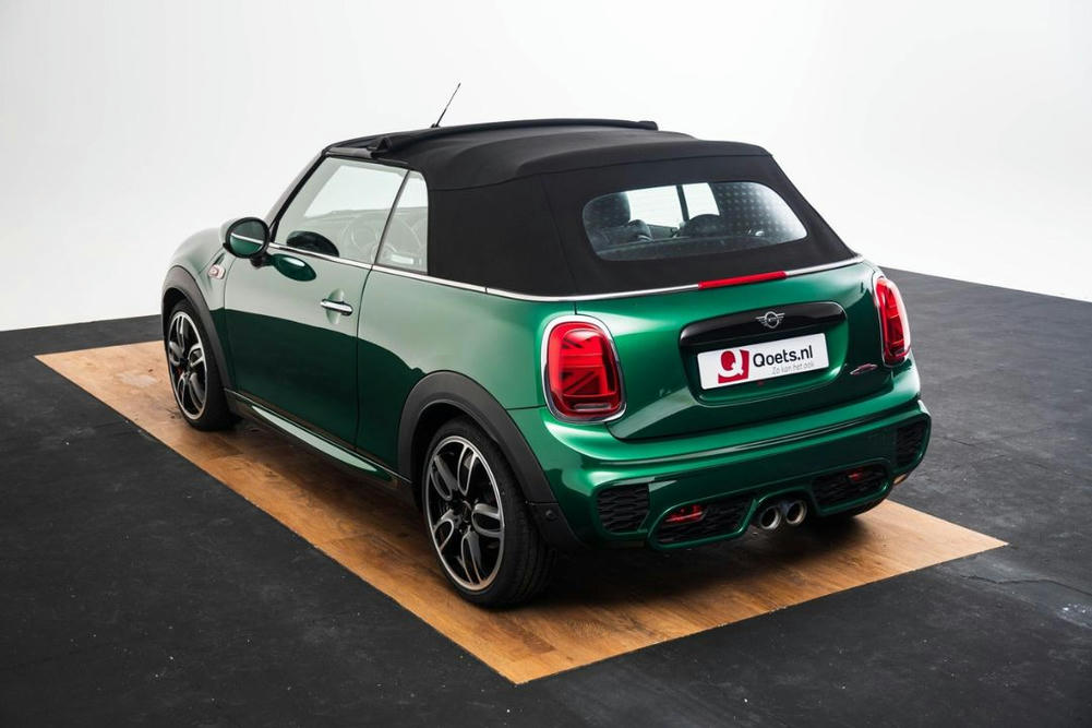 Mini British Racing Green metallic (4)