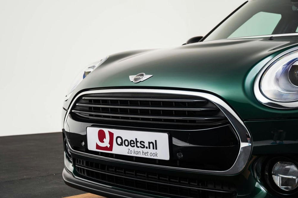 Mini British Racing Green metallic (7)