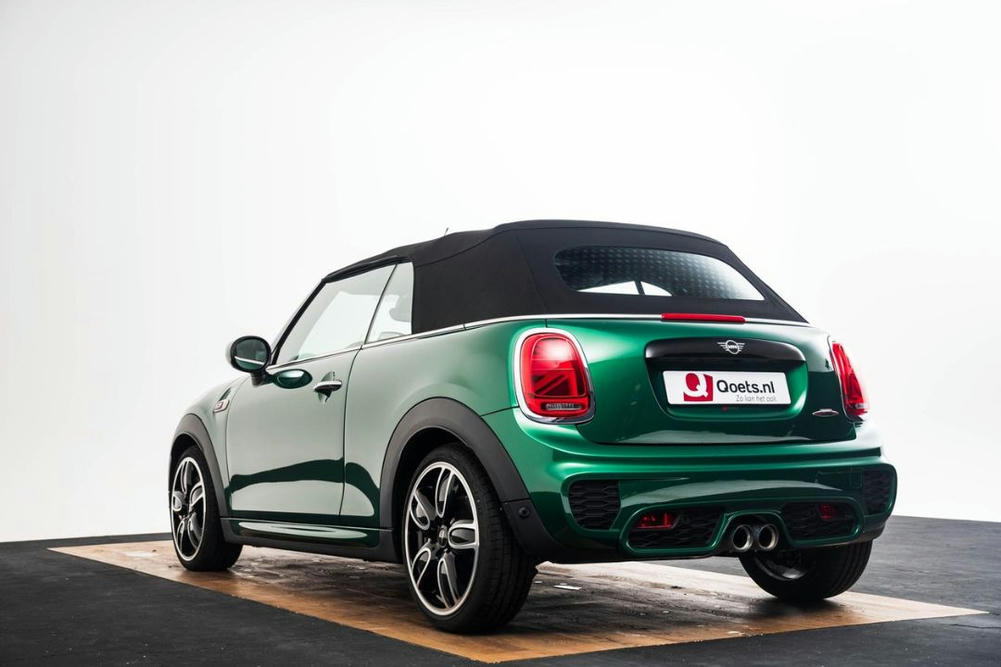 Mini British Racing Green metallic (8)