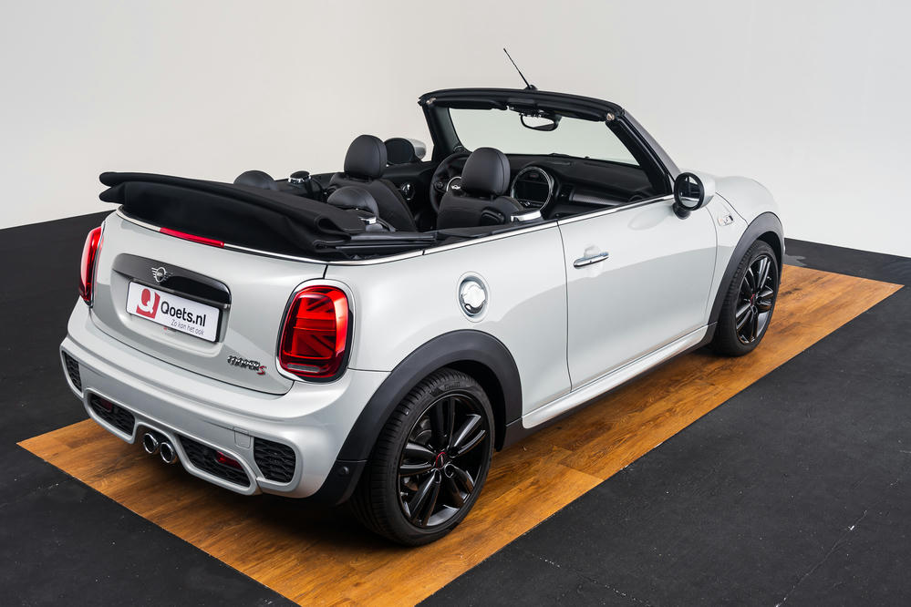 Mini White Silver (13).jpg