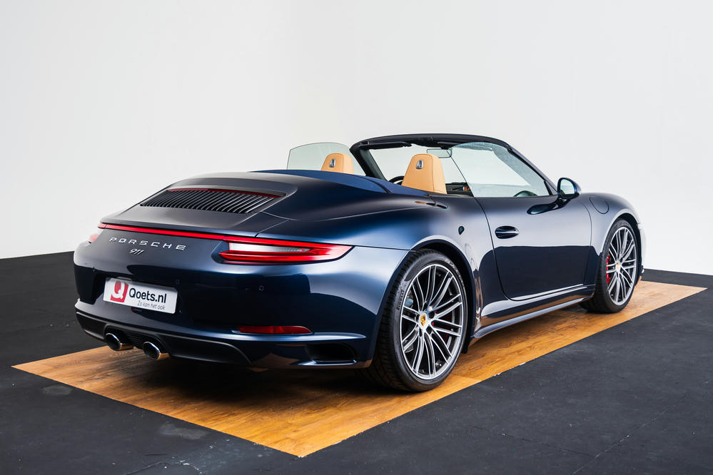 Porsche - 911 Carrera 4S Cabriolet - Nachtblauw (13).jpg