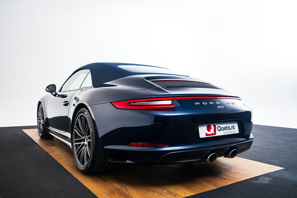 Porsche - 911 Carrera 4S Cabriolet - Nachtblauw (3).jpg