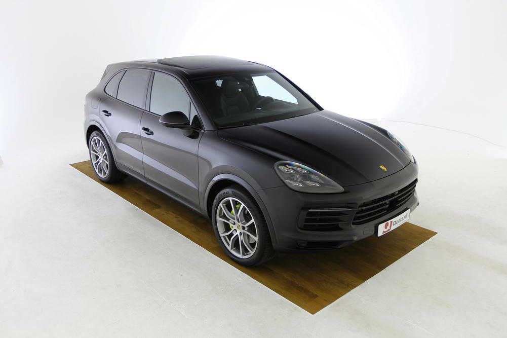 Porsche - Cayenne E Hybrid - DA30390 - Teaser - Exterieur (8).JPG