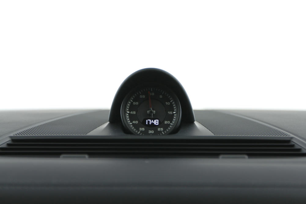 Porsche - Panamera 4S - L121396 - Interieur - Teaser (16).JPG