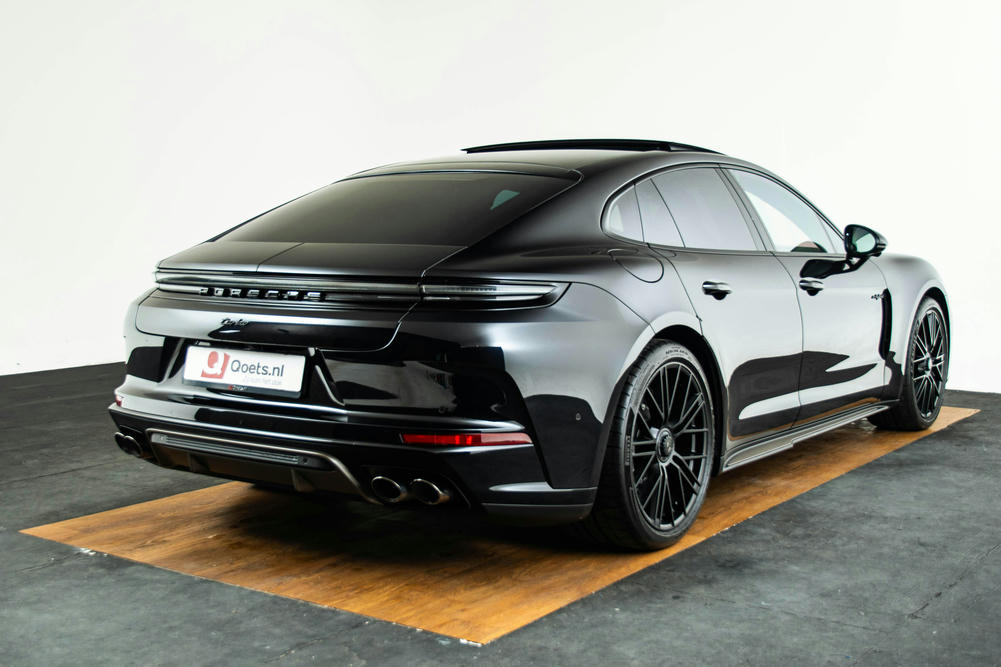 Porsche - Panamera Turbo E-Hybrid - L080067 - Exterieur (18)