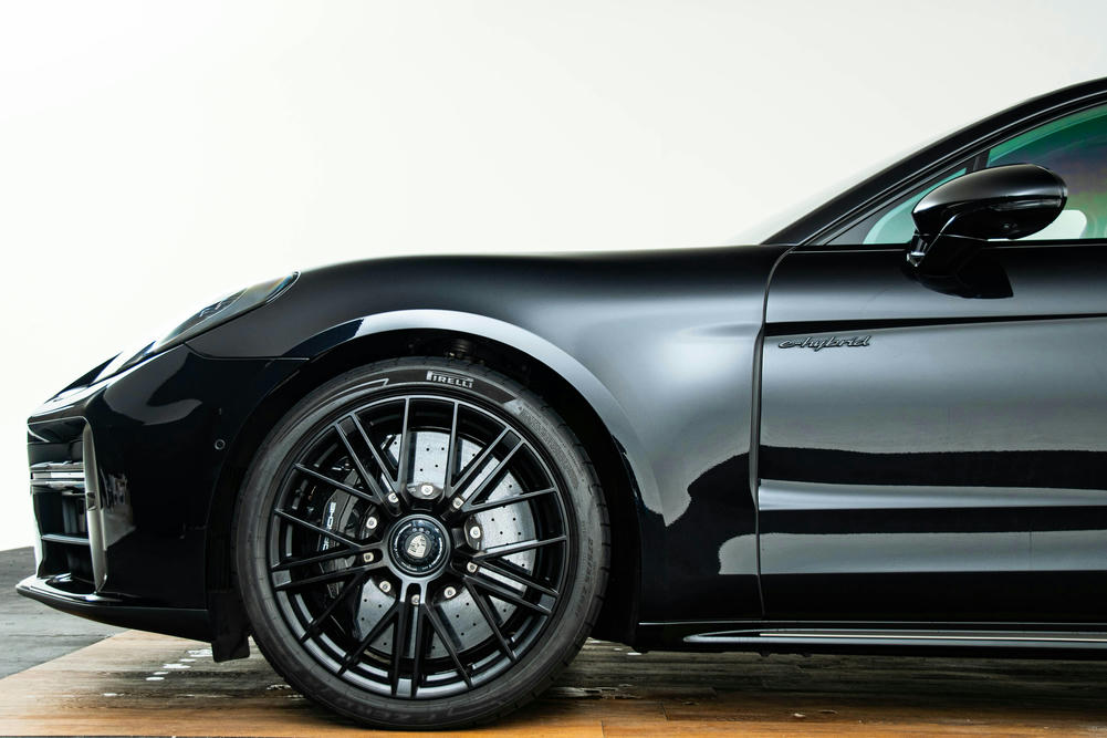 Porsche - Panamera Turbo E-Hybrid - L080067 - Exterieur (9)