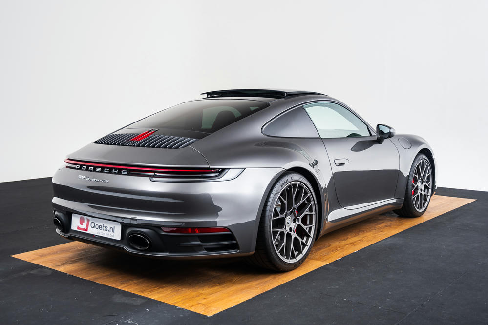 Porsche 911 Agaatgrijs (17).jpg