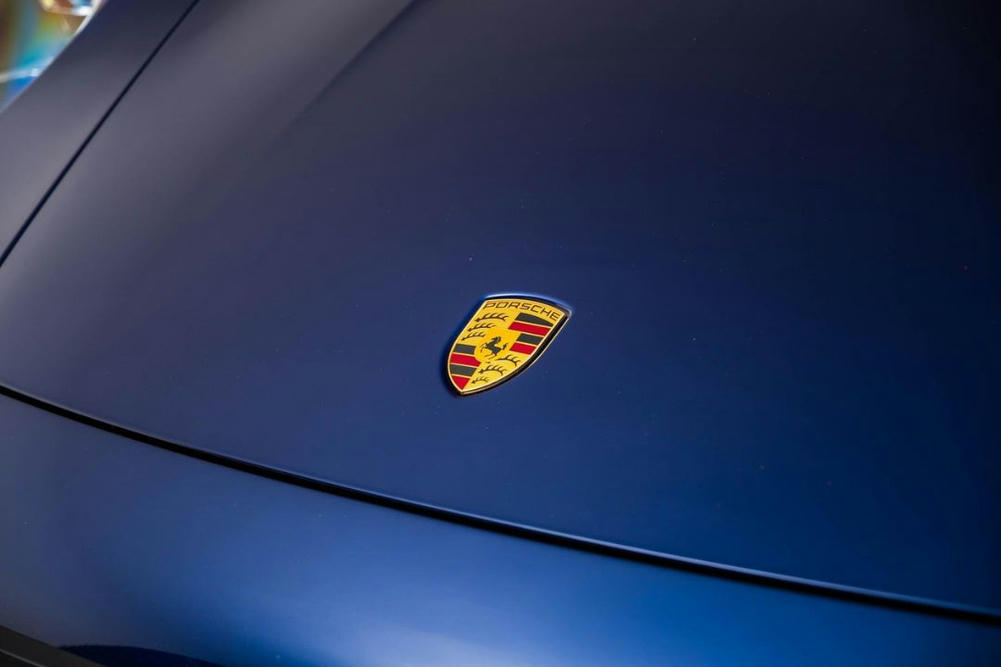 Porsche Gentiaanblauw metallic (5)
