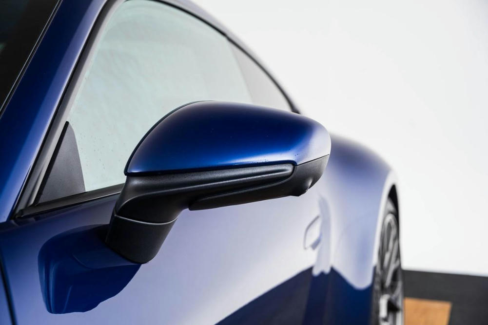 Porsche Gentiaanblauw metallic (6)