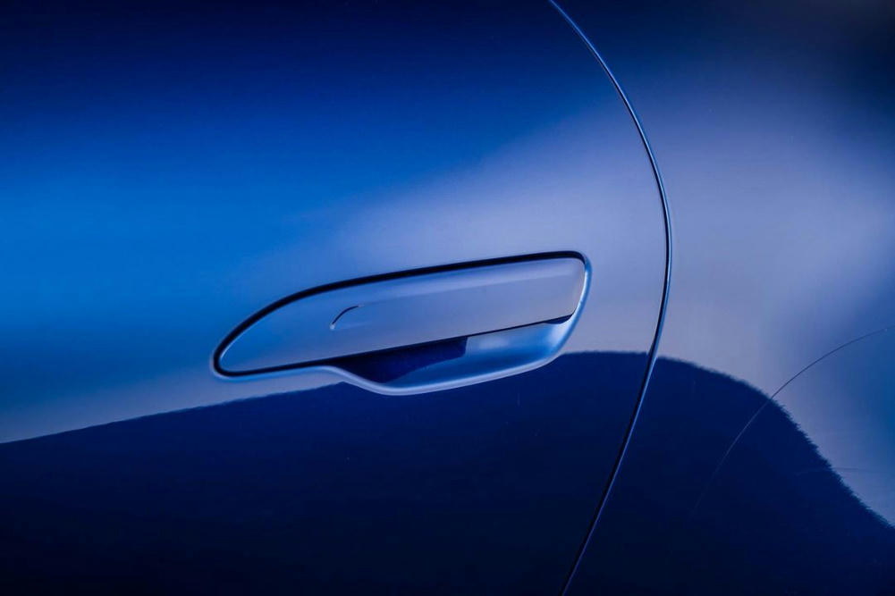 Porsche Gentiaanblauw metallic (7)