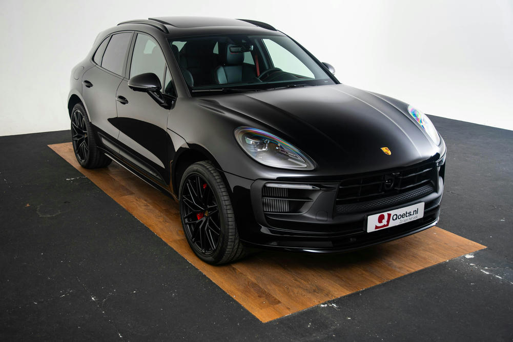Porsche Macan GTS rechtsvoor