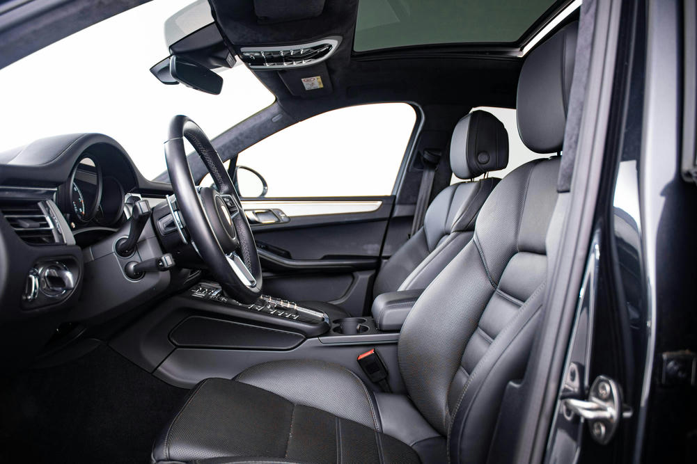 Porsche Macan stoelen