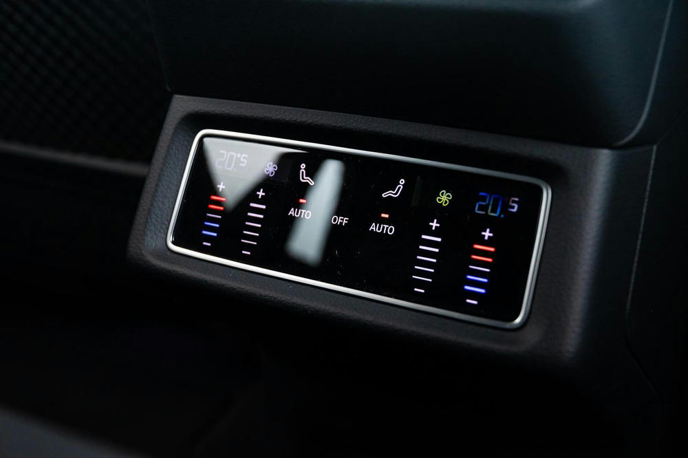 Stoelverwarming achter