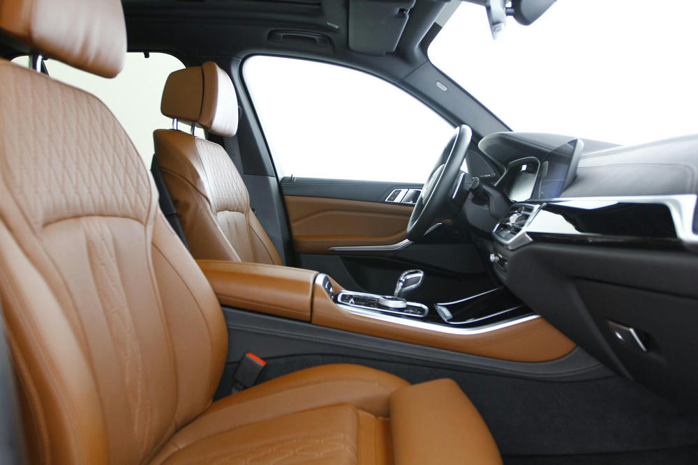 VATQ - BMW Individual Leder 'Merino' Tartufo / Schwarz