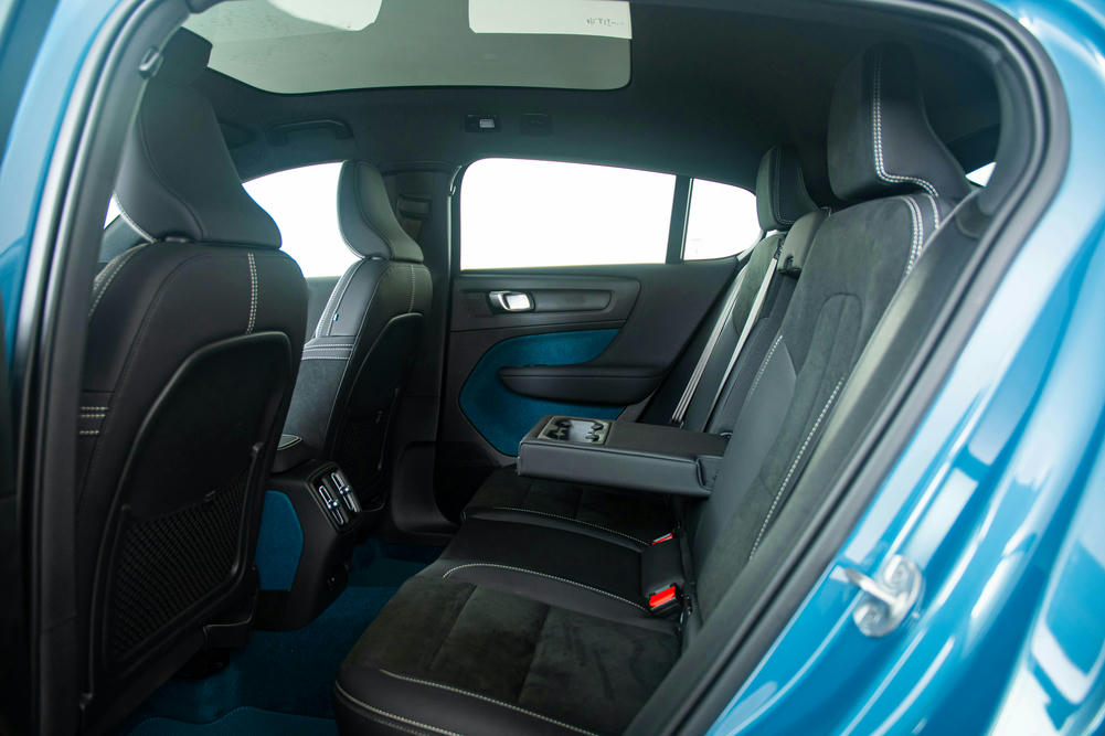 Volvo - C40 Twin Ultimate - 2036414 - Interieur (5)