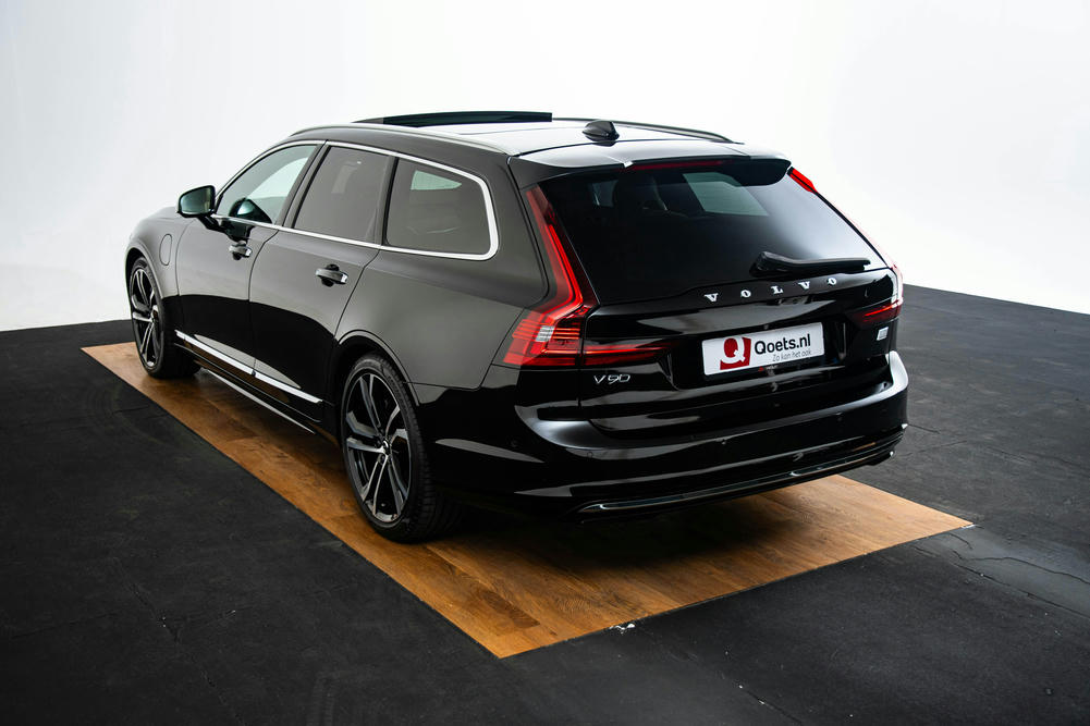 Volvo - V90 T6 Recharge AWD Inscription - 1179614 - Exterieur (20)