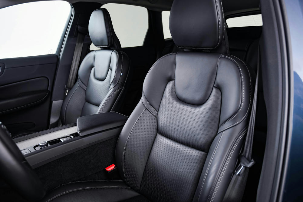 XC60 T6 Recharge AWD Inscription - B016142 - Interieur (3)
