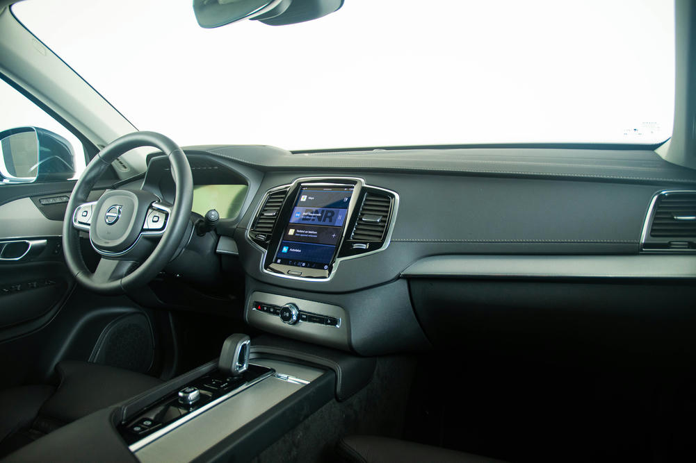 Premium materialen zoals een kristallen schakelpook