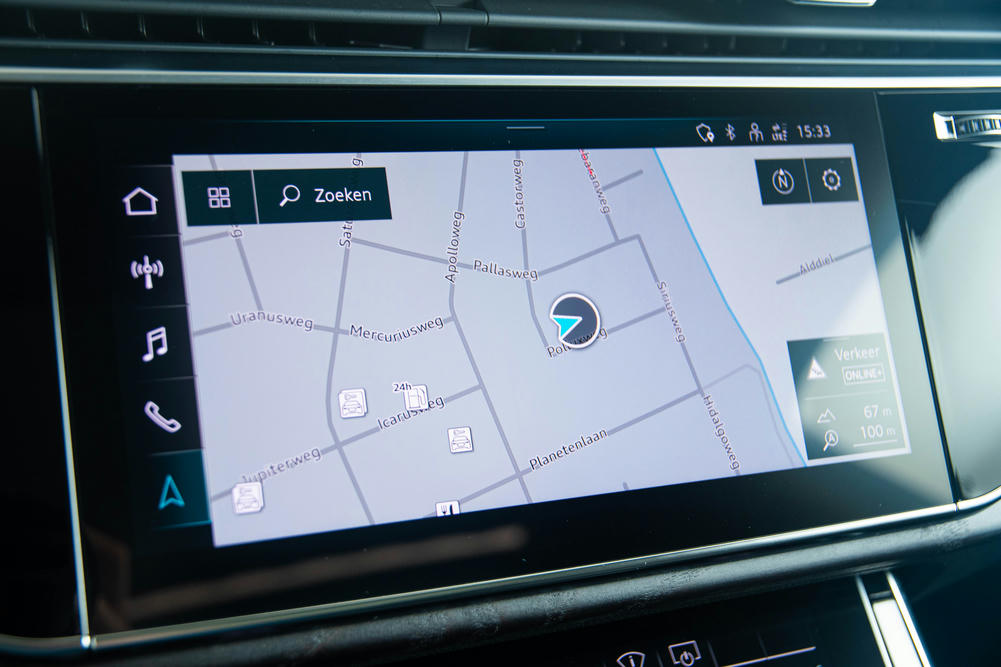 MMI infotainment display