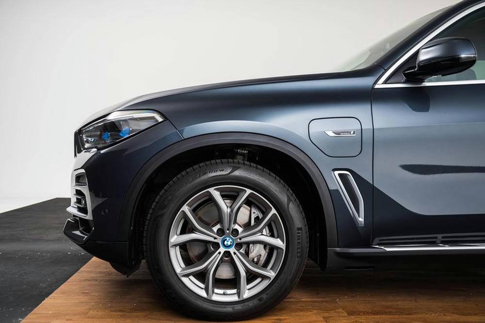 b32554af7e3242ae8623e1a285b0b742.max-800x600