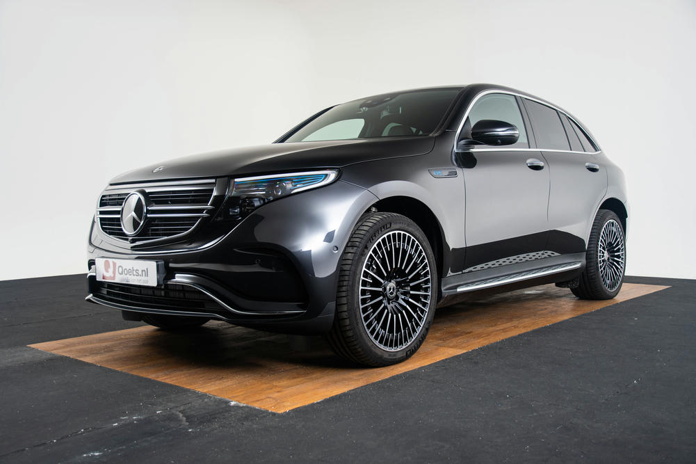 Mercedes-Benz EQC 400 4MATIC Grafietgrijs