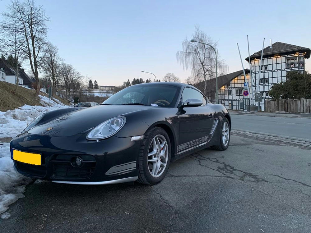 Porsche Cayman S
