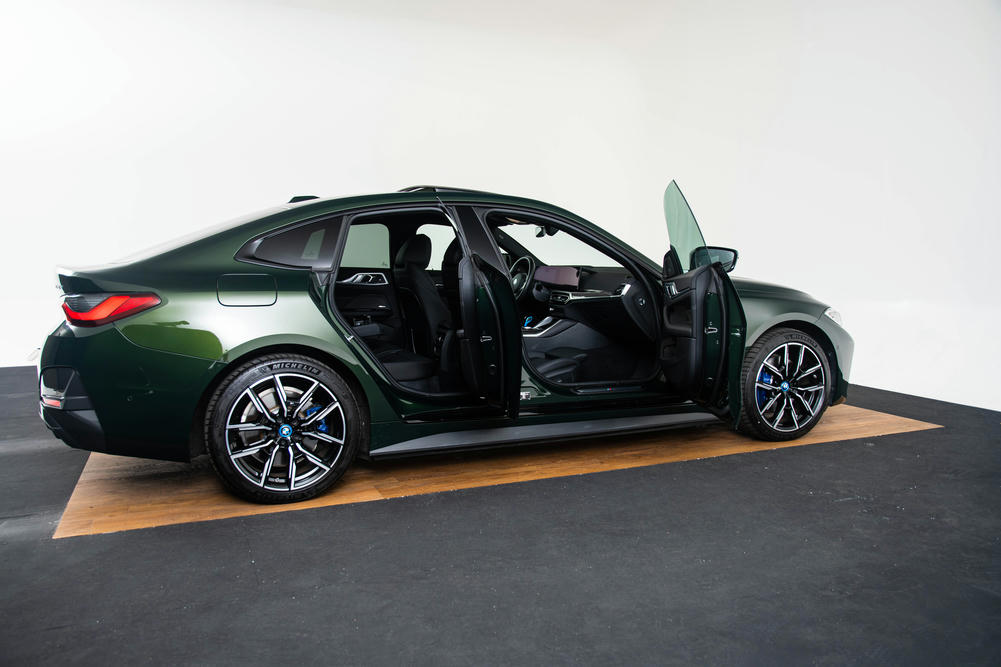 BMW i4 eDrive40 Sanremo grun metallic