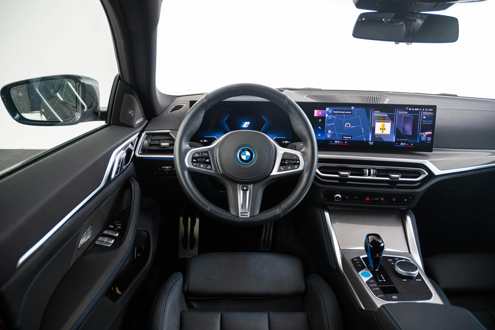 bmw i4 (23).jpg