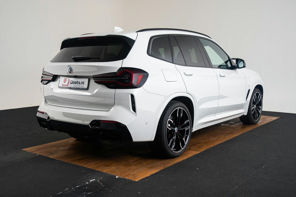 BMW X3 M40i