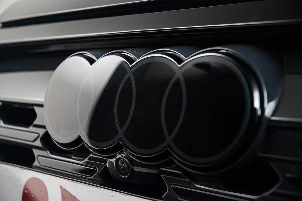 Audi Q8 e-tron Magneetgrijs