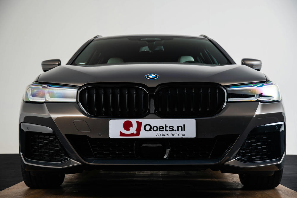BMW 530e Touring Alvit Grau