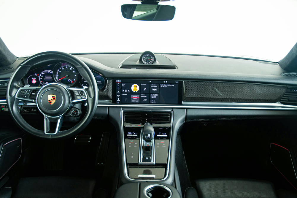 interieur panamera zwart