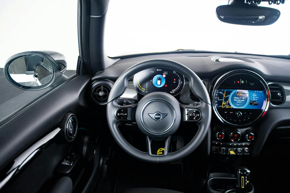 mini interieeur foto met qoets logo interieur