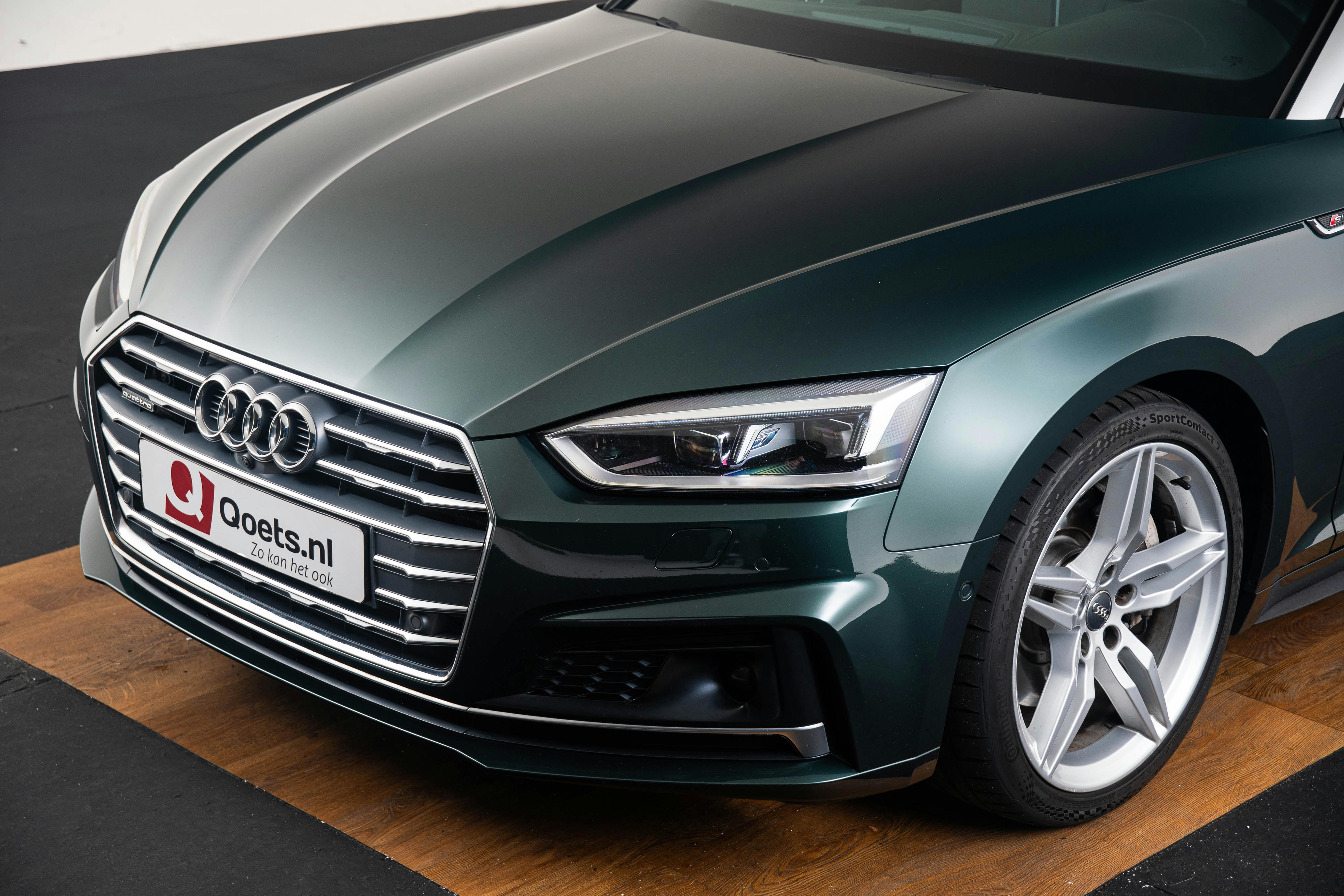 Car image 7
