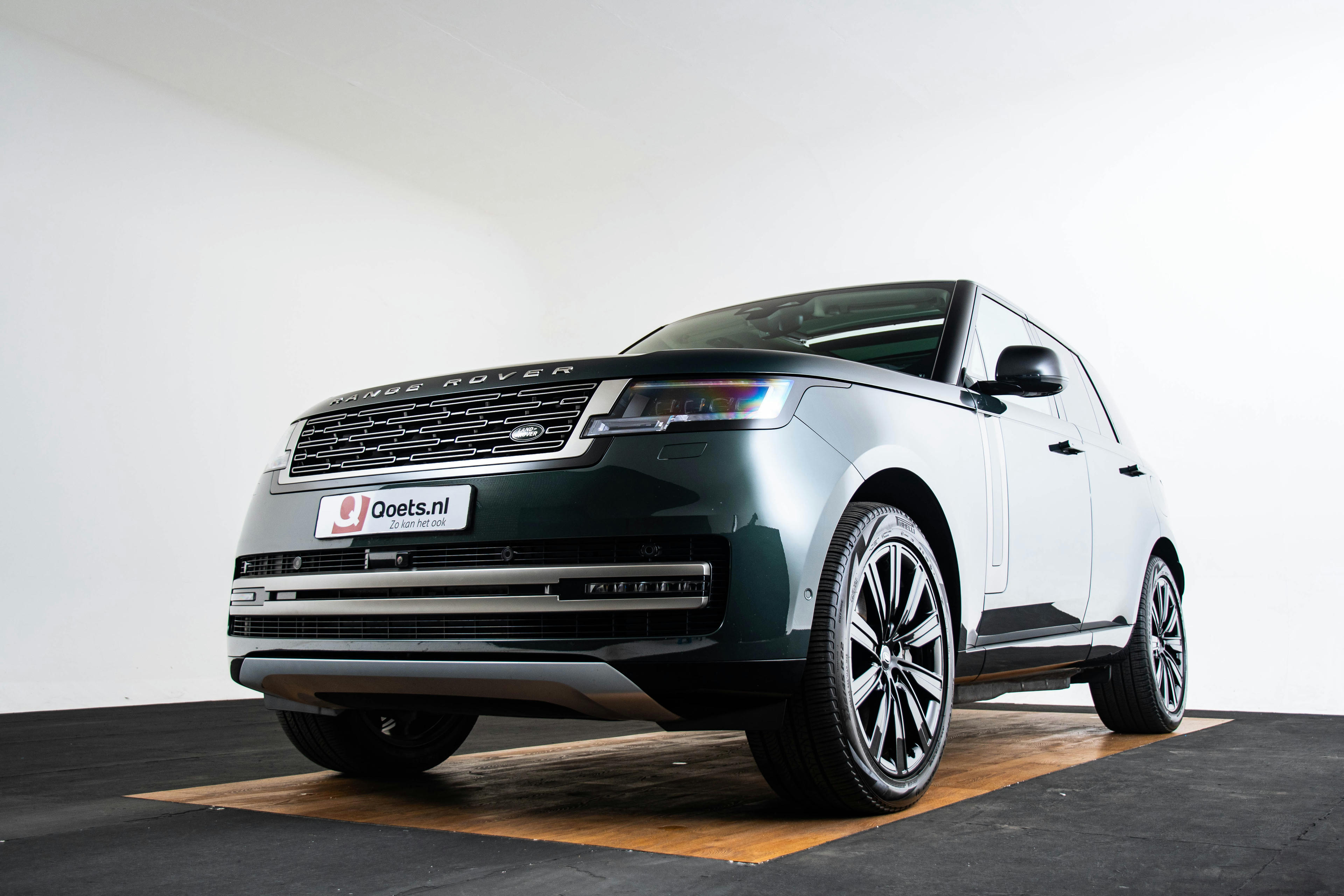 Car image 7