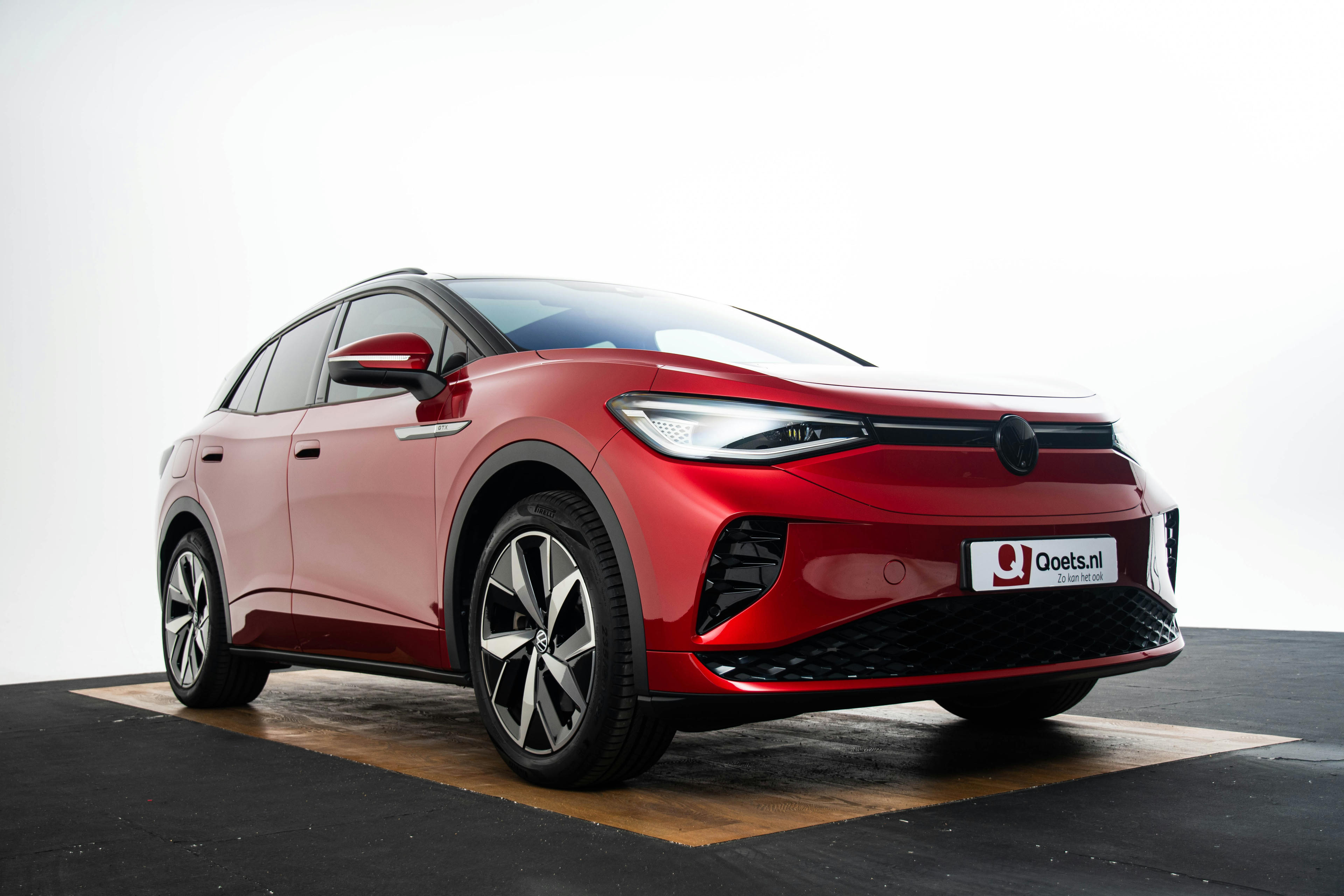 Car image 10