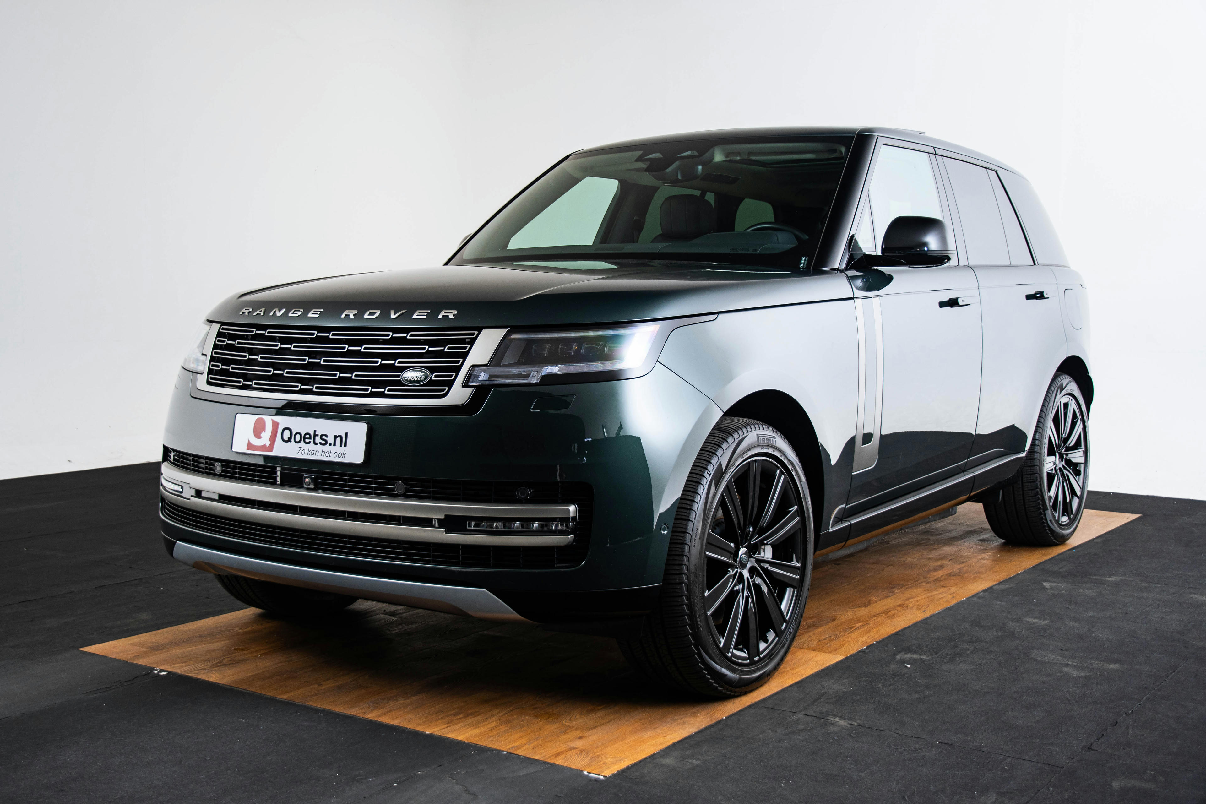 Car image 10